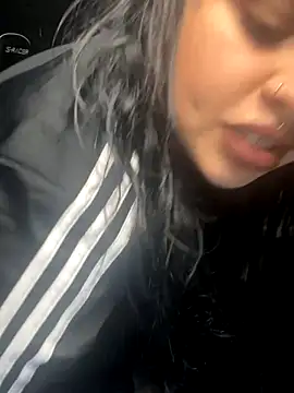 chicanachic13 online show from 10/24/25, 06:23