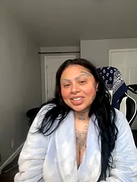 chicanachic13 online show from 09/28/25, 10:50