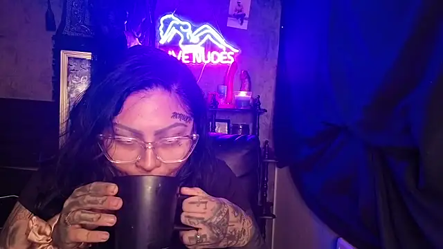 chicanachic13 online show from 02/13/26, 06:46