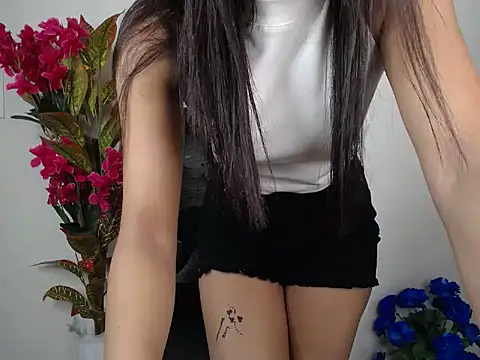Snapshot of Baby_Crushh chatting on 10/04/25, 06:37 Baby Crushh online show from 10/04/25, 06:37