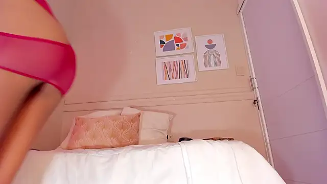  aleja x online show from 09/18/25, 12:08