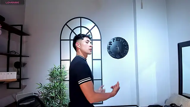 AustinJones  online show from 11/03/25, 06:44