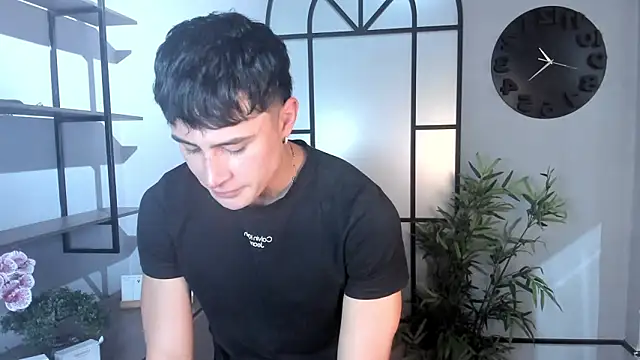 Snapshot of AustinJones_ chatting on 03/21/26, 03:27 AustinJones online show from 03/21/26, 03:27