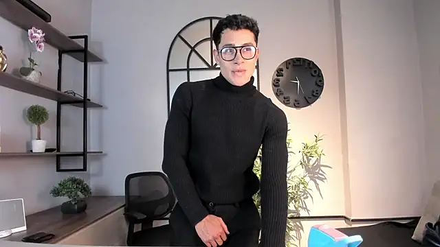 AustinJones  online show from 10/18/25, 07:49