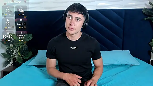 AustinJones  online show from 02/06/26, 07:43