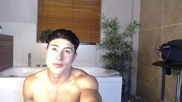 AustinJones  online show from 11/16/25, 06:56