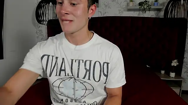 AustinJones  online show from 07/07/26, 07:28