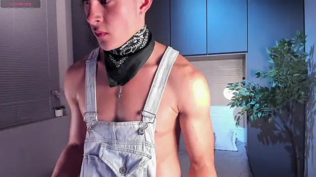 AustinJones  online show from 09/13/25, 07:58