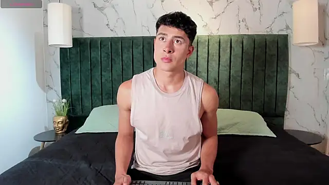 AustinJones  online show from 01/08/26, 06:58