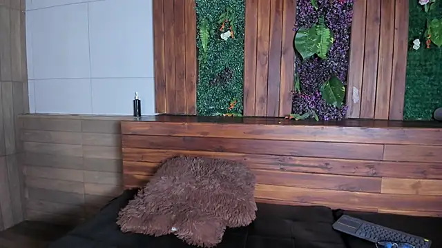 AustinJones  online show from 12/04/25, 06:40