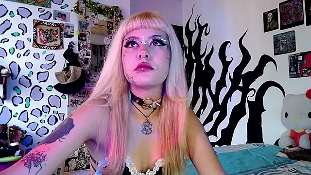 MistressMariam  online show from 09/19/25, 08:57