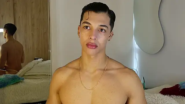 Snapshot of Troye_Williams chatting on 04/09/26, 12:22 Troye Williams online show from 04/09/26, 12:22