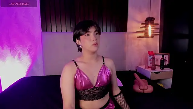 Creamy Angelo online show from 11/08/25, 08:23