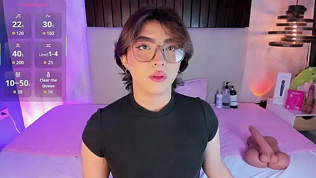 Creamy Angelo online show from 02/19/26, 01:08