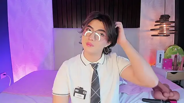 Creamy Angelo online show from 02/13/26, 12:38