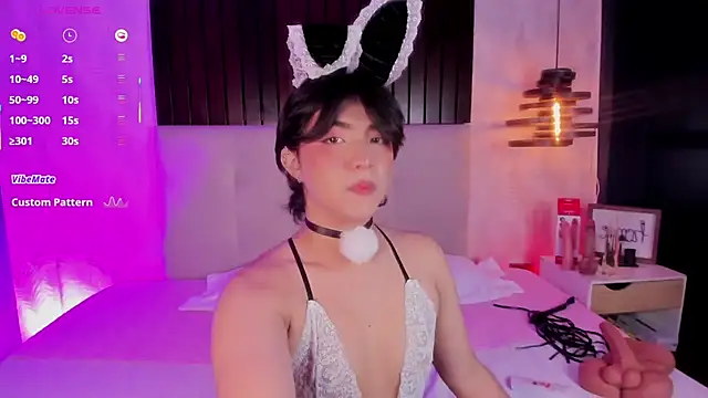 Creamy Angelo online show from 12/20/25, 04:37