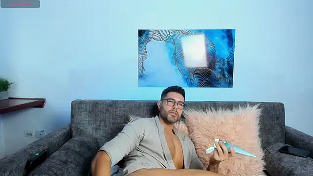 ZarekFox online show from 11/10/25, 07:19