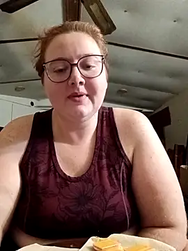 XEmoxkittyx online show from 02/26/26, 12:21