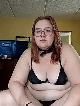 XEmoxkittyx online show from 05/13/26, 12:06