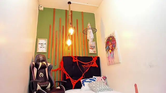 Dianita bitch online show from 10/22/25, 04:01