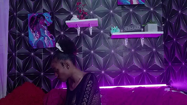 Shantall ks online show from 09/19/25, 04:05