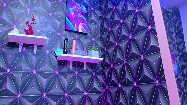 Shantall ks online show from 10/19/25, 05:10