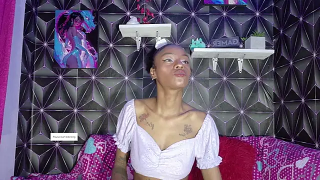 Shantall ks online show from 09/16/25, 03:51