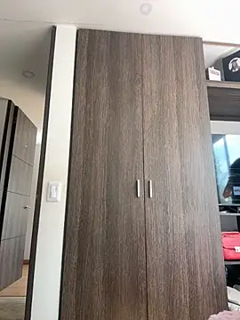 Victoria alson online show from 11/04/25, 02:21