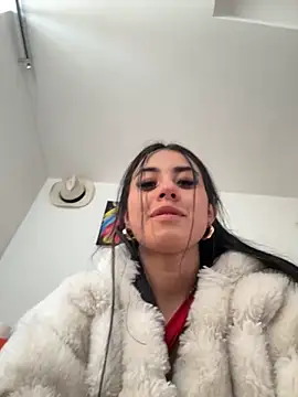 Victoria alson online show from 11/23/25, 03:33