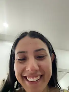 Snapshot of Victoria_alson chatting on 06/19/26, 04:02 Victoria alson online show from 06/19/26, 04:02