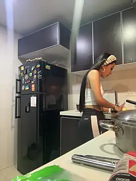 Victoria alson online show from 11/28/25, 12:22