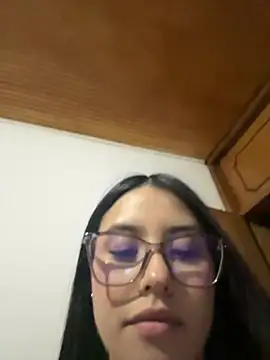 Victoria alson online show from 05/09/26, 01:20