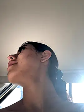 Victoria alson online show from 11/30/25, 02:40