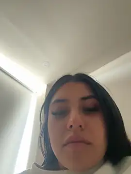 Victoria alson online show from 11/06/25, 07:07