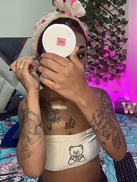 Snapshot of Dirty_isabella18 chatting on 03/21/26, 07:51 Dirty isabella18 online show from 03/21/26, 07:51