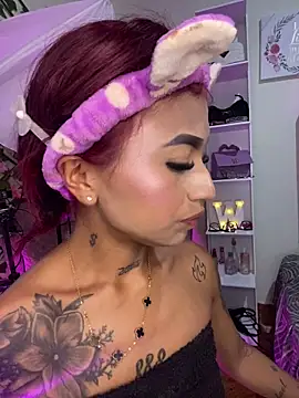 Dirty isabella18 online show from 06/19/26, 07:09