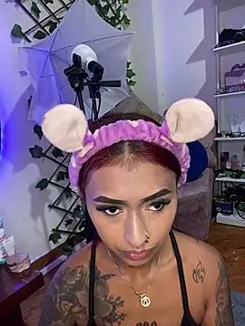 Dirty isabella18 online show from 07/16/26, 06:49