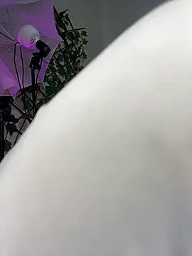 Dirty isabella18 online show from 06/15/26, 10:53