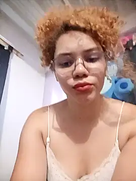 SirenRouge 69 online show from 10/05/25, 08:32