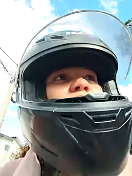 SirenRouge 69 online show from 11/26/25, 08:20