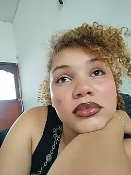 SirenRouge 69 online show from 02/04/26, 07:53