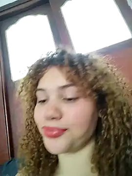 SirenRouge 69 online show from 02/09/26, 08:18