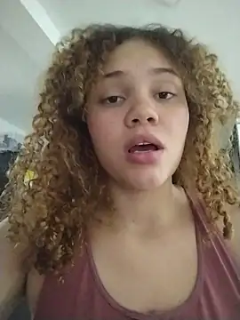 SirenRouge 69 online show from 03/06/26, 09:21