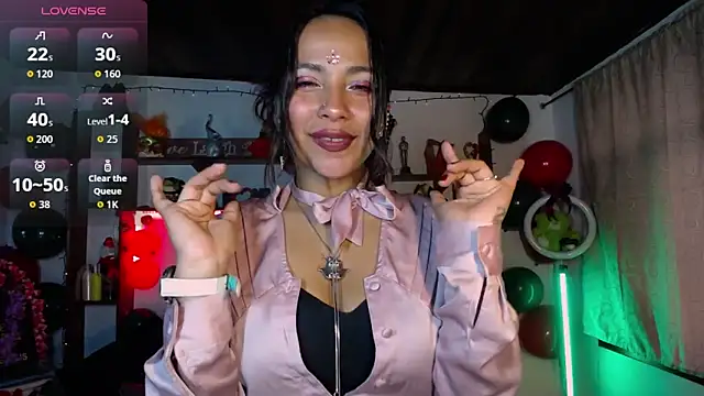 Snapshot of Dakota_ro chatting on 11/26/25, 08:31 Dakota ro online show from 11/26/25, 08:31