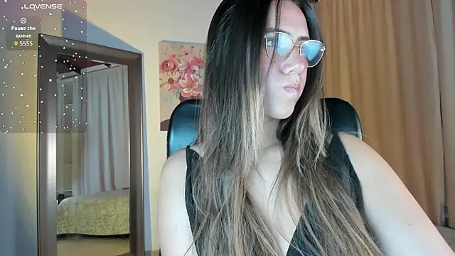 Valey x online show from 12/03/25, 04:02