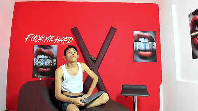 BEAUTY BOYS1 online show from 03/03/26, 07:21