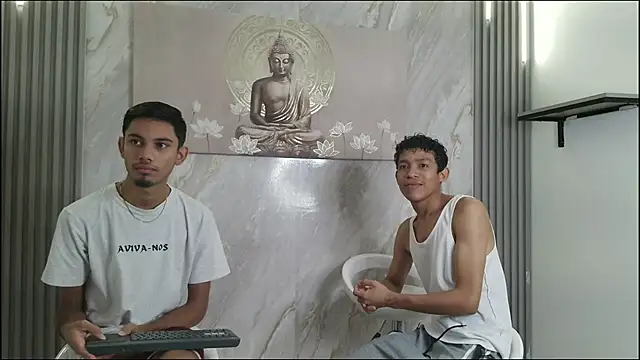 BEAUTY BOYS1 online show from 03/30/26, 01:45