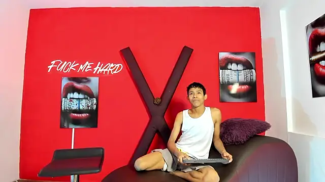 BEAUTY BOYS1 online show from 03/11/26, 07:30