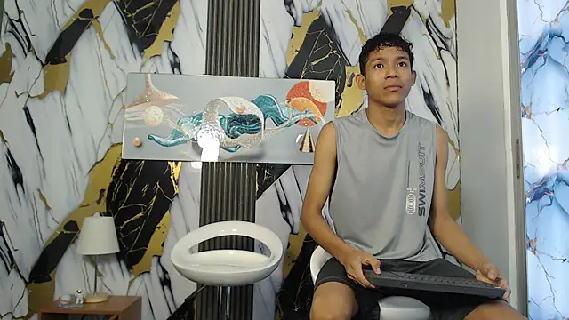 BEAUTY BOYS1 online show from 02/23/26, 07:25