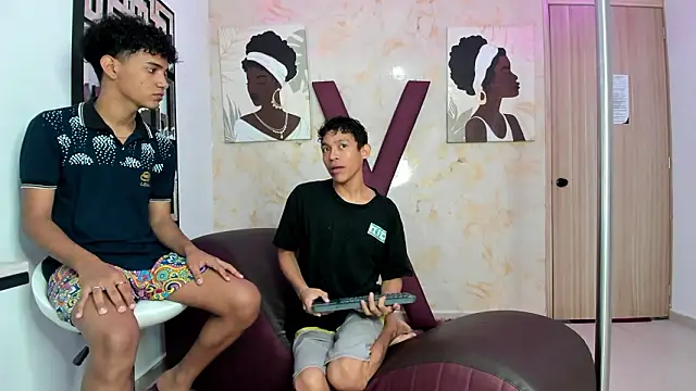 BEAUTY BOYS1 online show from 03/16/26, 01:37